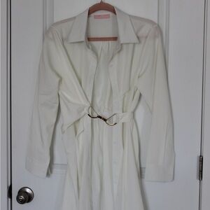 Blouse with metal tie on waist